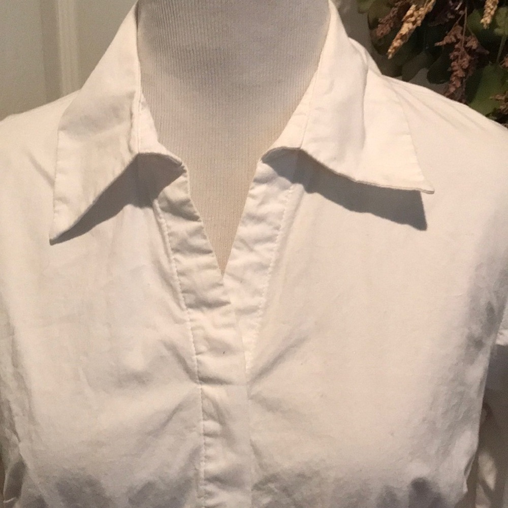 Coldwater Creek white button down w button cover